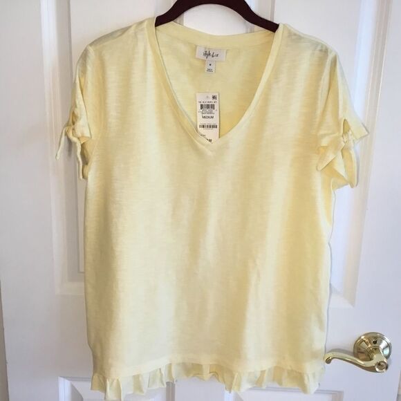 SALE. BUY 2/$30.  NWT. Style & Co Lemon Meringue S/S  Shirt Sz.  M - Picture 1 of 8